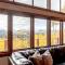 Custom Fairplay 5 BR Hot Tub & Mountain Views