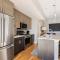 2 BDR Home Roof Deck plus Walk to Broncos and Sloans Lake