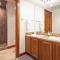 Stunning Location 2BDR Condo Retreat