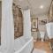 Rustic 2BR Steps from Main St