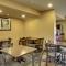 Cobblestone Inn & Suites - Hartington