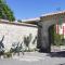 Gîtes de charme la FENIERE, 105 m2, 3 ch dans Mas en pierres, piscine chauffée, au calme, sud Ardèche - 茹瓦厄斯