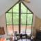 Fox Hollow - Hot Tub, Wifi, Pet Friendly, Screen Porch, Deck, Recreation Center, Pool Access, Golf Nearby, Hiking, Grill, Fireplace, King Bed