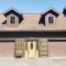Mountain Meltdown - Pet Friendly, Grill, Wifi, Fire Pit, EV Station -Shared Space - Grill, Fire Pit, Covered Porch, Fountain Pond