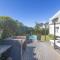 A Resort Gem With A Pool - Cape St Francis