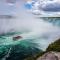 Spacious stay, 15 min to Niagara Falls & US border - Thorold