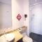 Hotel 104 Art Suites