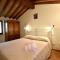 Ferienhaus mit Privatpool für 7 Personen ca 90 qm in San-Pietro-a-Dame, Trasimenischer See