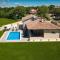 Ferienhaus mit Privatpool für 6 Personen ca 110 qm in Belavici, Istrien Bucht von Raša