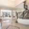 Nirvana Waters - Waterfront with Pool - Holiday Yamba