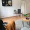 2BR big Apartment A8, free parking on the street - 奥卢