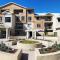Inner city apartment - Moments to the city centre