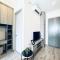 Modern condo nr BTS ONNUT WIFI - Bangkok