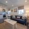 Contemporary 1 Bedroom Apartment in Ashford