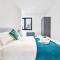 Modern and Bright 2 Bed Apartment in Solihull
