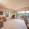 Sealicious Crystal Retreat - The Ultimate Getaway