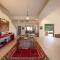 Sealicious Crystal Retreat - The Ultimate Getaway