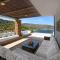 Sealicious Crystal Retreat - The Ultimate Getaway