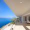 Sealicious Crystal Retreat - The Ultimate Getaway