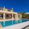 Villa BEACHFRONT
