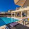 Villa BEACHFRONT