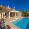 Villa BEACHFRONT