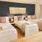 Paradigm Villa, Oxford,5 Bedroom, 4 Free Parking Spaces