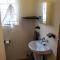 OPPIBERG GUEST HOUSE - Hartbeespoort