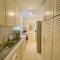 Chic Home with Private Pool, 1 min to Beach - Cap Malheureux