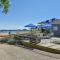 Community beach and sundeck - Provincetown