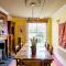 Billericay Georgian House Sleeps 6 - Pet Friendly - Billericay