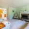 Spacious Home w Finished Game Room - إيستهام