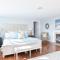 15526 - Luxurious Waterfront Home with Incredible Entertainment Space Secluded on Pleasant Bay - 奥尔良