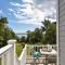 15526 - Luxurious Waterfront Home with Incredible Entertainment Space Secluded on Pleasant Bay - 奥尔良