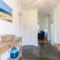 Gorgeous Home with Game Room Dog Welcome - تشاتام