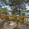 Amazing Location Lakefront Waterside Deck - Chatham