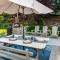 Stunning Home with Wet Bar Dog Welcome!