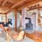 Eclectic Wellfleet Style Home near Lt Island