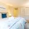 Stylish Home Dog Friendly Close to Beach