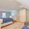 Quintessential Cape directly on the Cape Cod Rail Dog Friendly - Chatham