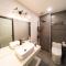2CE APARTMENT & HOTEL