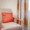 Sojourn Coastal Cottage 3 BR - نورفولك
