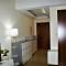 Studio Apartment - Cozy, Very Accessible and so near to Train Station