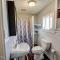 *H* NEW! Downtown Cottage Newly Renovated! *