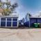 *H* NEW! Downtown Cottage Newly Renovated! *
