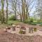 Cromer Coastal 6-Bed House l Near Beach, Parking & Garden