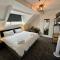 Waverley Hotel