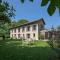 Villa Zeta / Design Villa with Private Pool - Canelli