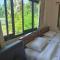 Wasin House One Bedroom - Maenum
