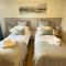 Island View - Spacious Two Bedroom Oban Apartment with Sea Views - Oban